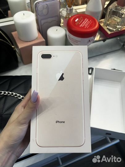 Коробка от iPhone 8 plus