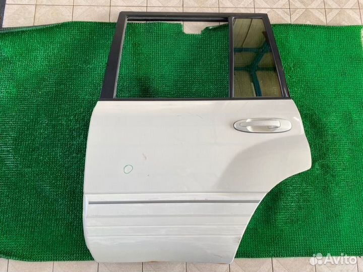 Дверь лев. зад. Toyota Land cruiser, Lx470