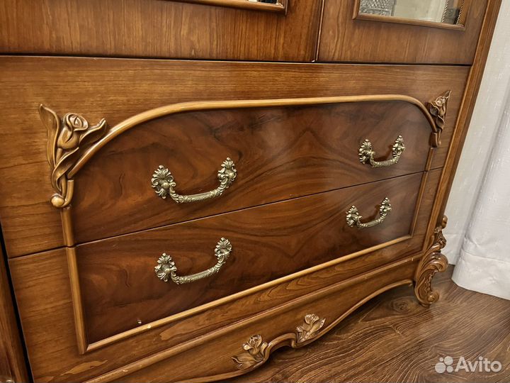 Буфет горка