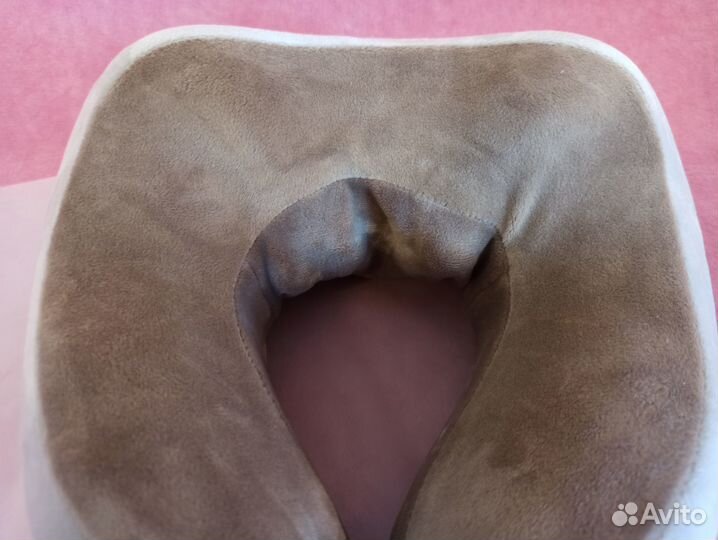 Подушка массажная для шеи U-Shaped Massage pillow