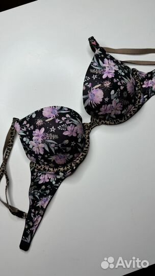 Бюстгальтер victorias secret 70C (32C)