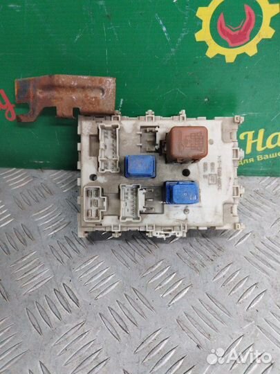 Блок предохранителей Nissan Sunny FB15 2001