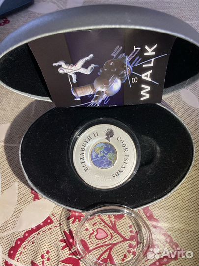 Леонов. Серебро 1 доллар 2009 года