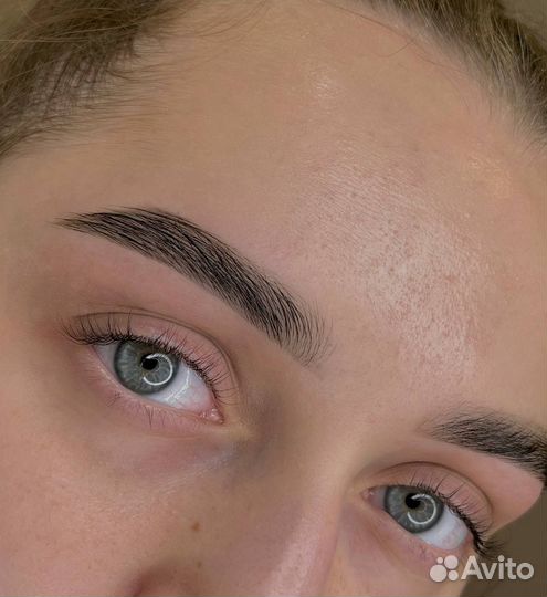 Мастер бровист