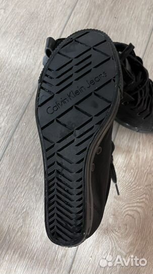 Кросовки на танкетке ck