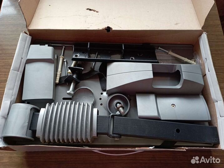 Кронштейн для телевизора до 21 дюйма