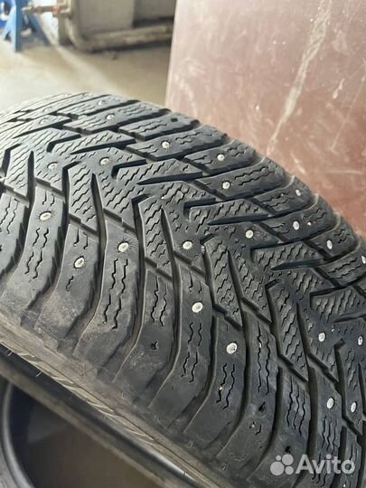 Nokian Tyres Hakkapeliitta 8 225/50 R17
