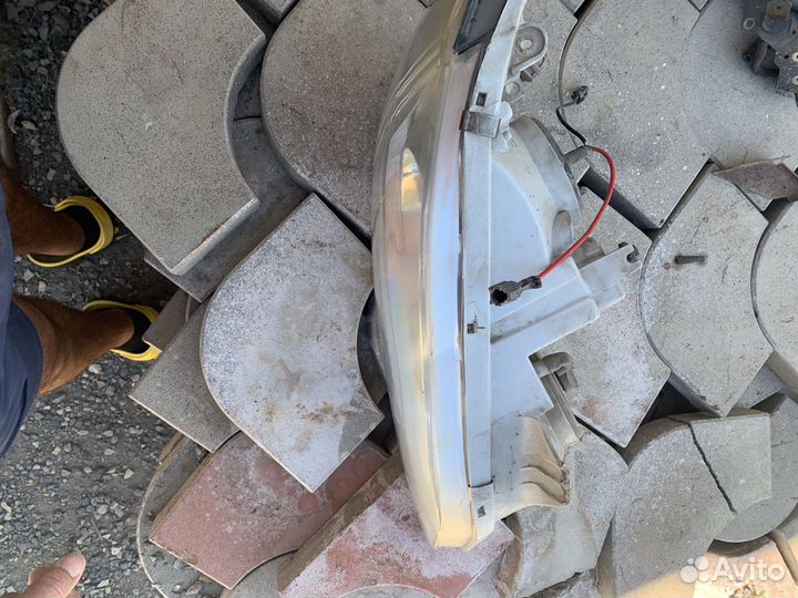 Фара правая ниссан максима а33