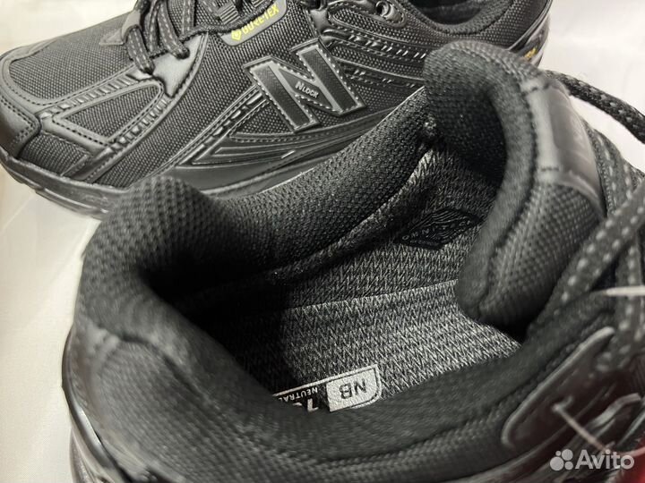 New Balance 1906R Gore - Tex