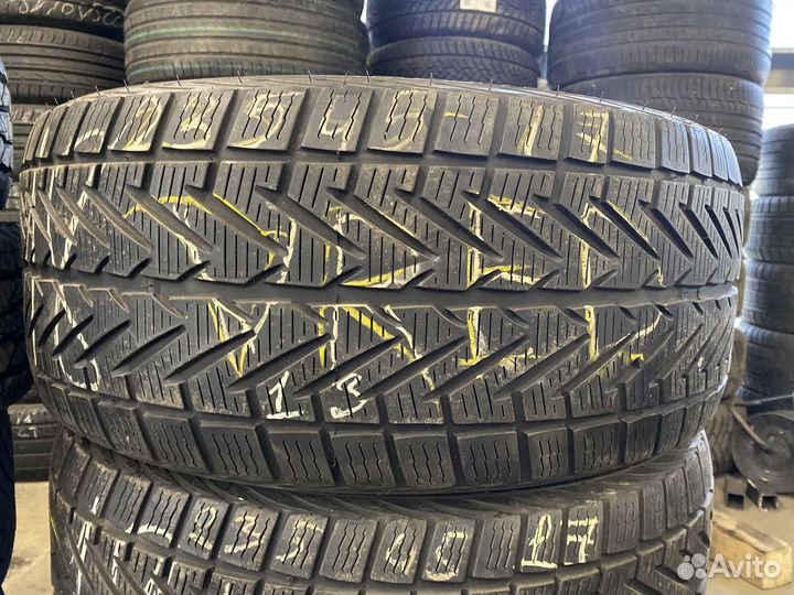 Vredestein ComTrac 235/45 R17