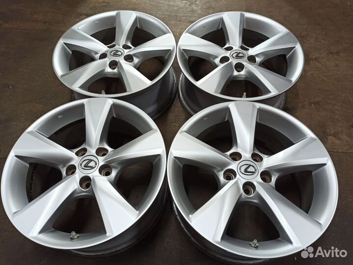 Диски 18 5х114,3 ET35 оригинал Тойота из Японии