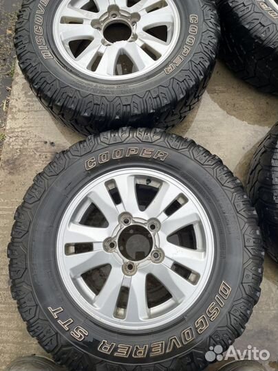 Cooper Discoverer Radial STT 265/70 R17