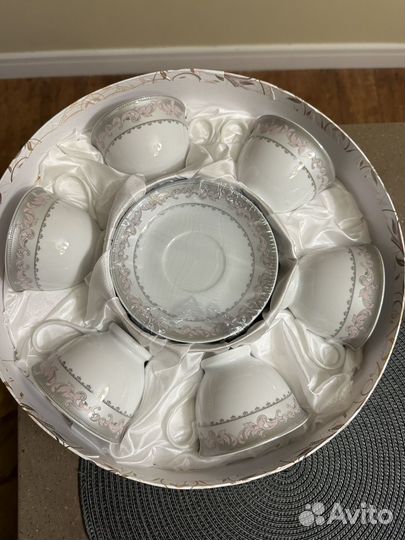 Чайный сервиз на 6 персон