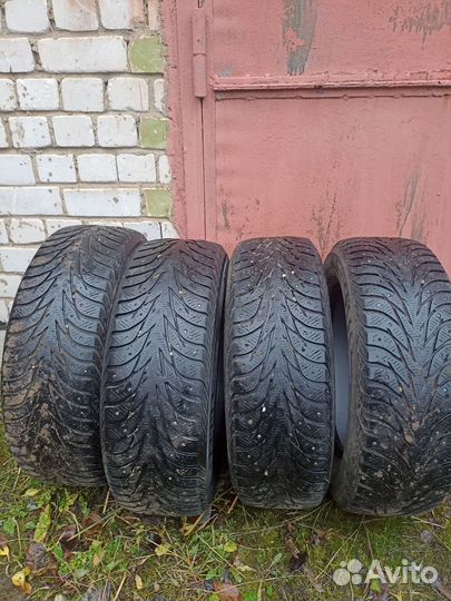 Колеса 215 65 16 зимние бу