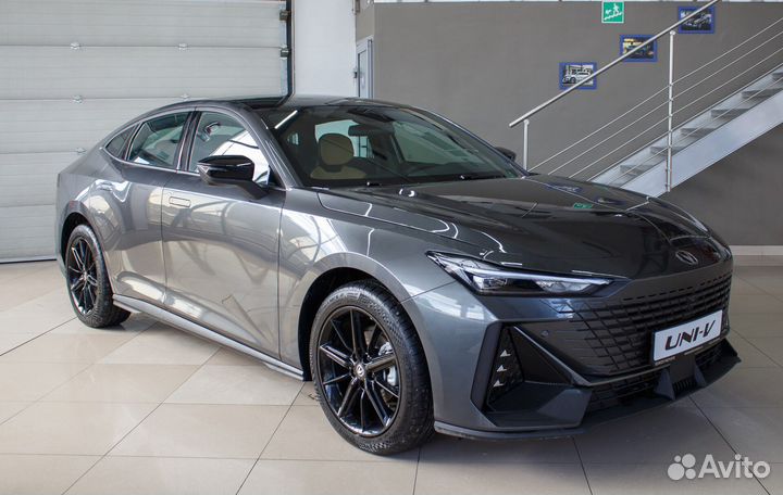 Changan UNI-V 1.5 AMT, 2024