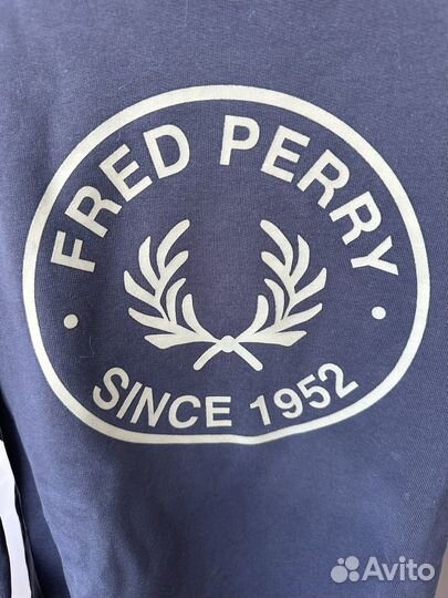 Свитшот Fred Perry