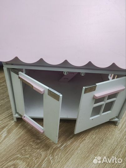 Домик кукольный деревянный + разные аксессуары