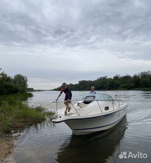 Катер «трофи»