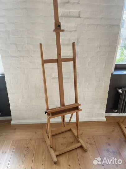 Мольберт студийный станковый напольный