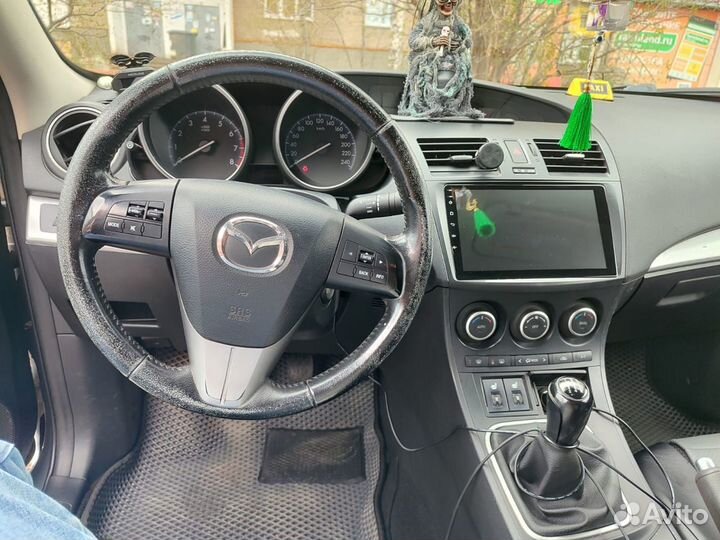 Mazda 3 1.6 МТ, 2012, 266 500 км