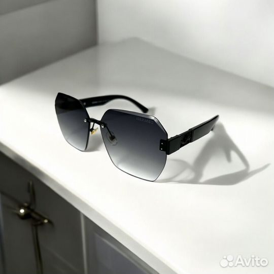 Солнцезащитные очки hermes