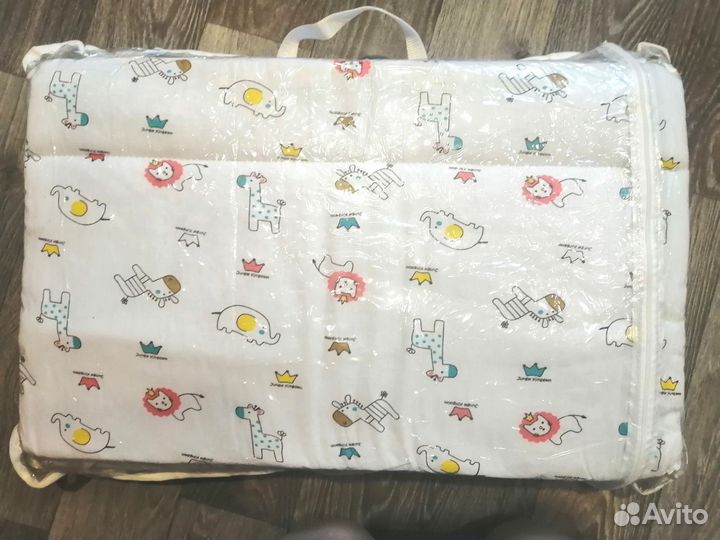 Бортики в кроватку