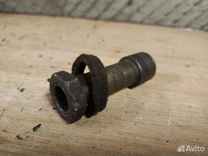 Полуось звезды на мотоцикл восход