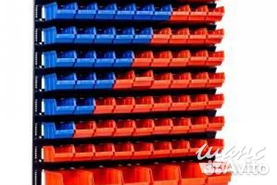 Стеллажи с ящиками