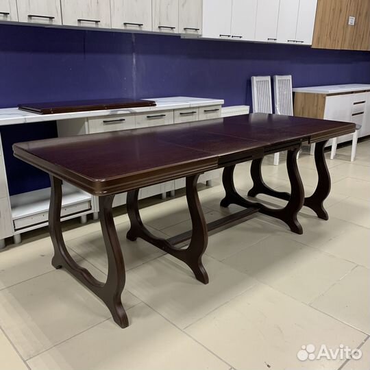 Стол новый