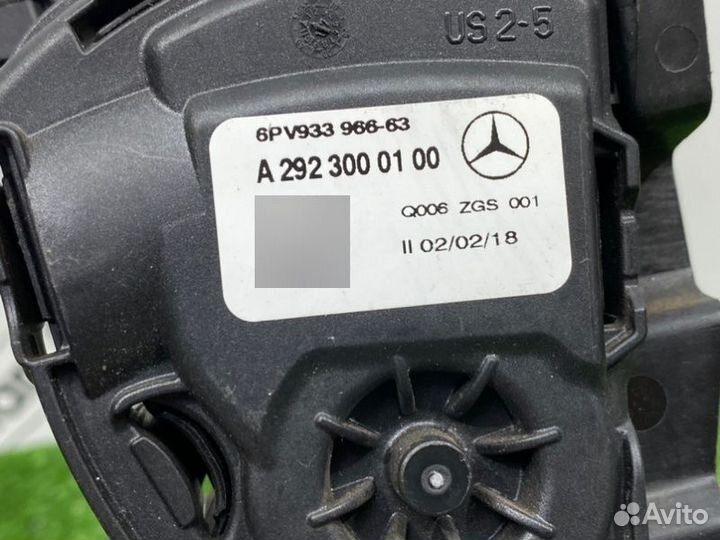 Педаль газа Mercedes-Benz Gle-Class W166 2018