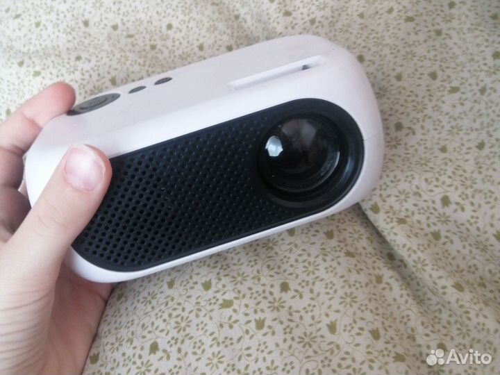 Мини проектор