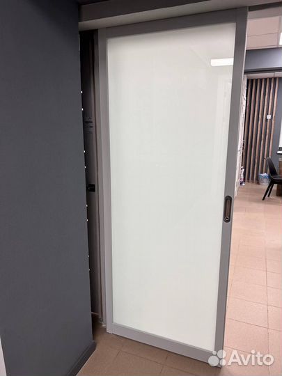 Дверь раздвижная