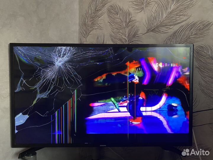 Телевизор samsung