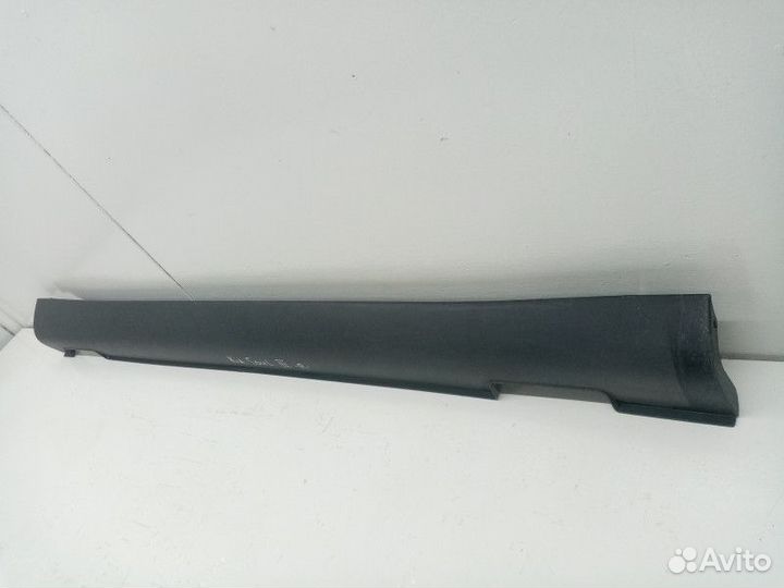 Молдинг порога правый Kia Soul 3