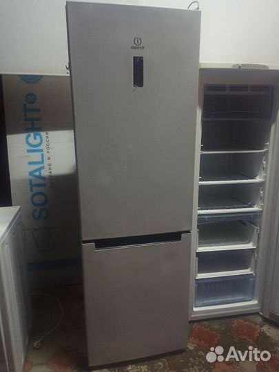 Холодильник indesit no frost