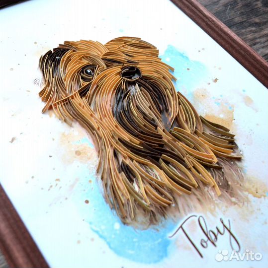 Картина ручной работы из бумажных полос