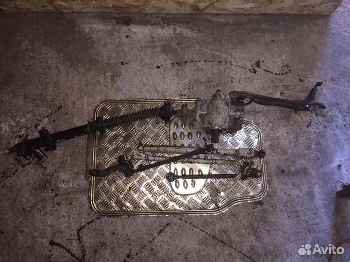 Рулевой редуктор Mercedes Benz-Мерседес Бенц W201