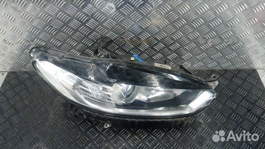 Фара правая ford mondeo 5 (YNP18MU01)