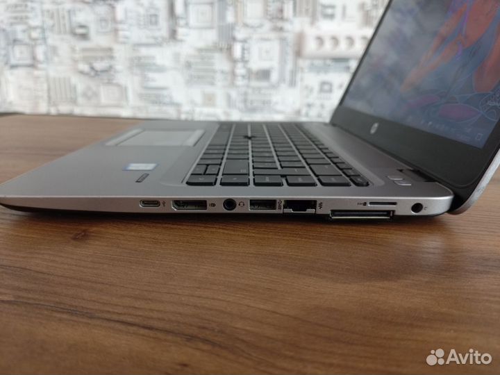 HP EliteBook i5-6300U