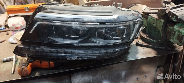Фара tiguan 22019 года