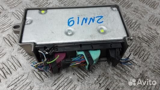 Блок управления airbag BMW X3 E83 (2NN19OQ01)