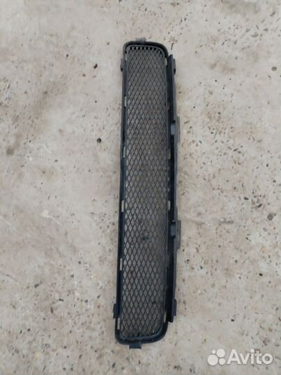 Lexus Gs 300, 350,430 нижняя решетка дорестайлинг
