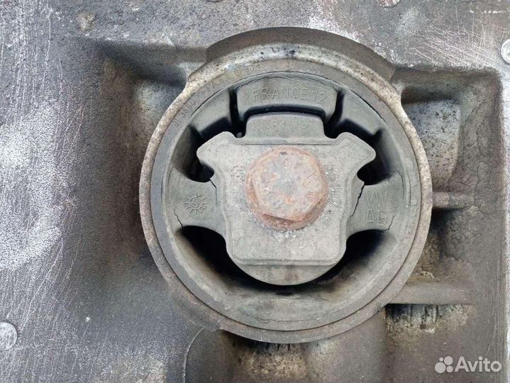 Передняя балка (подрамник) Volkswagen Eos 2008