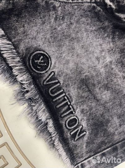 Шорты Louis Vuitton