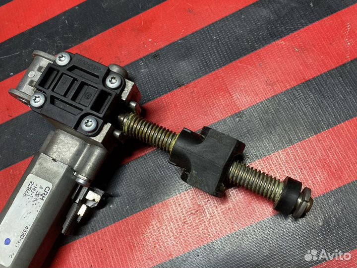 Моторчик рулевой колонки Мерседес w212