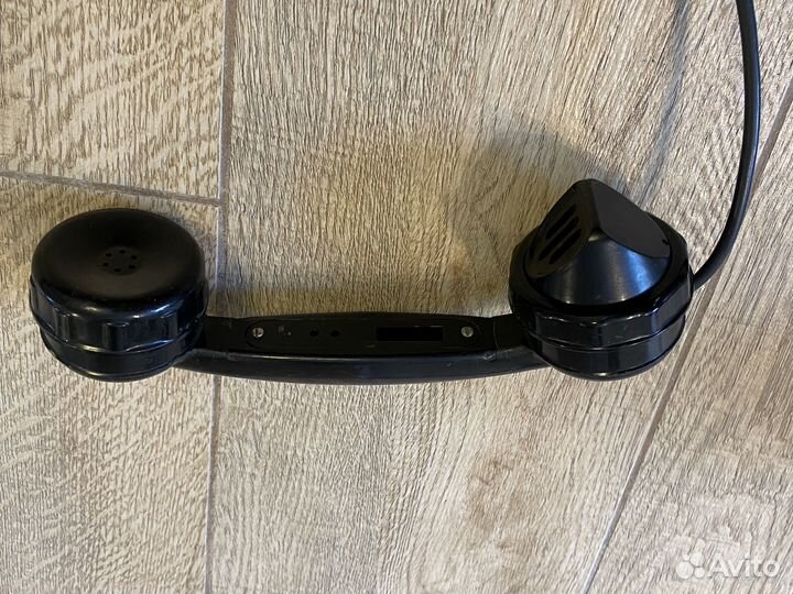 Ретро телефон аппарат 