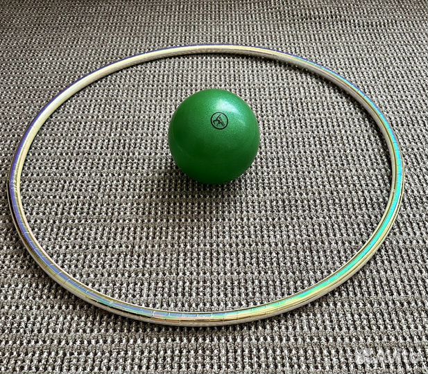 Обруч,скакалка и мяч для художественной гимнастики