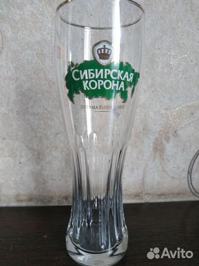 Пивные кружки и бокалы