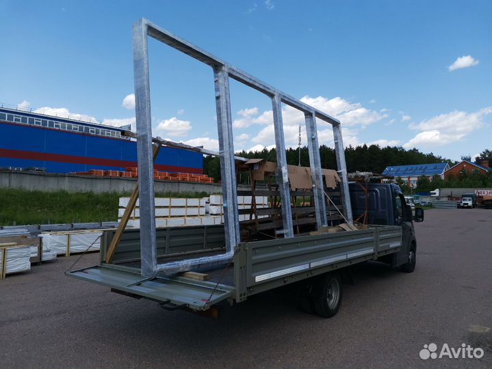 Бортовая Газель, пирамида, катюша. Пропуск в центр