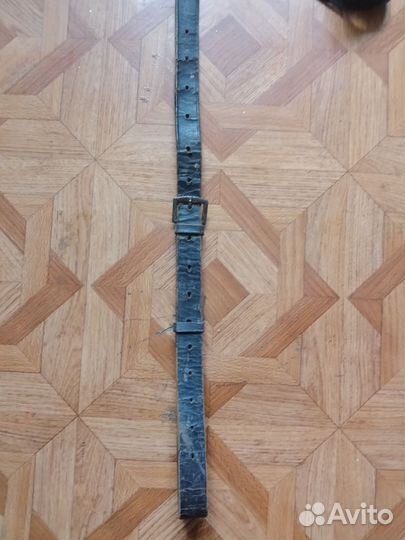 Нагрудник подперсье